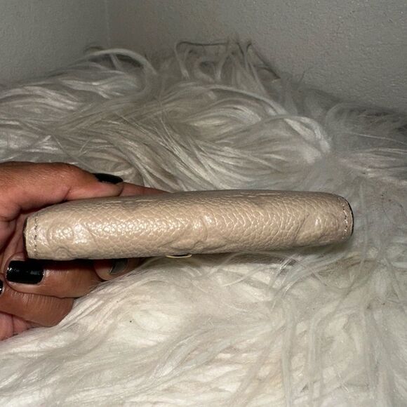 Louis Vuitton Small Beige Zoe Empreinte Wallet - Picture 6 of 14